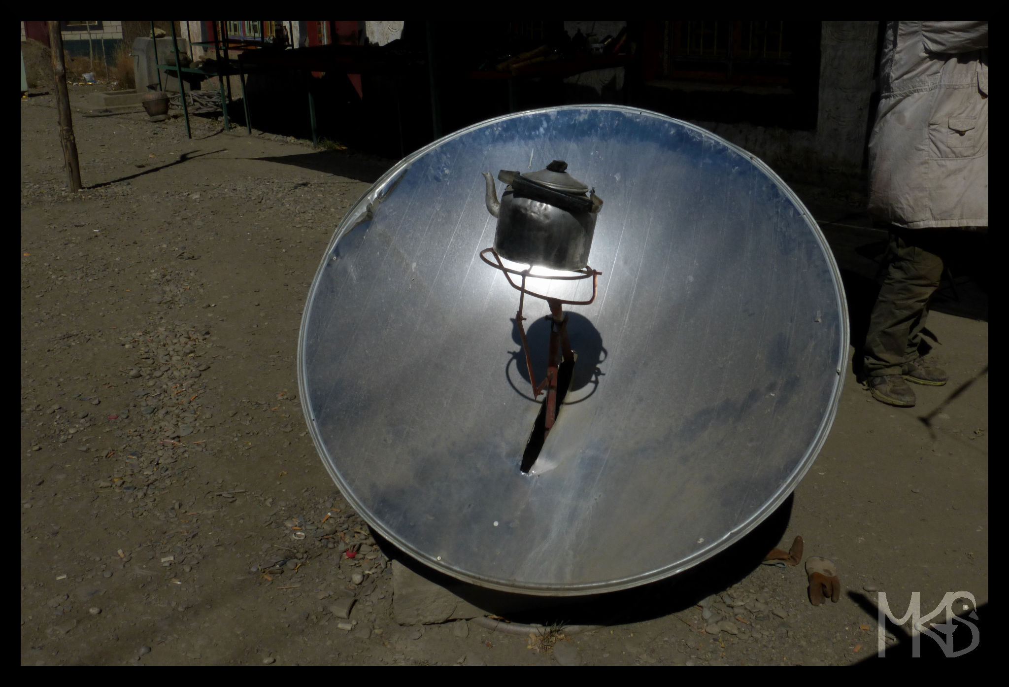Solar kettle, Tibet