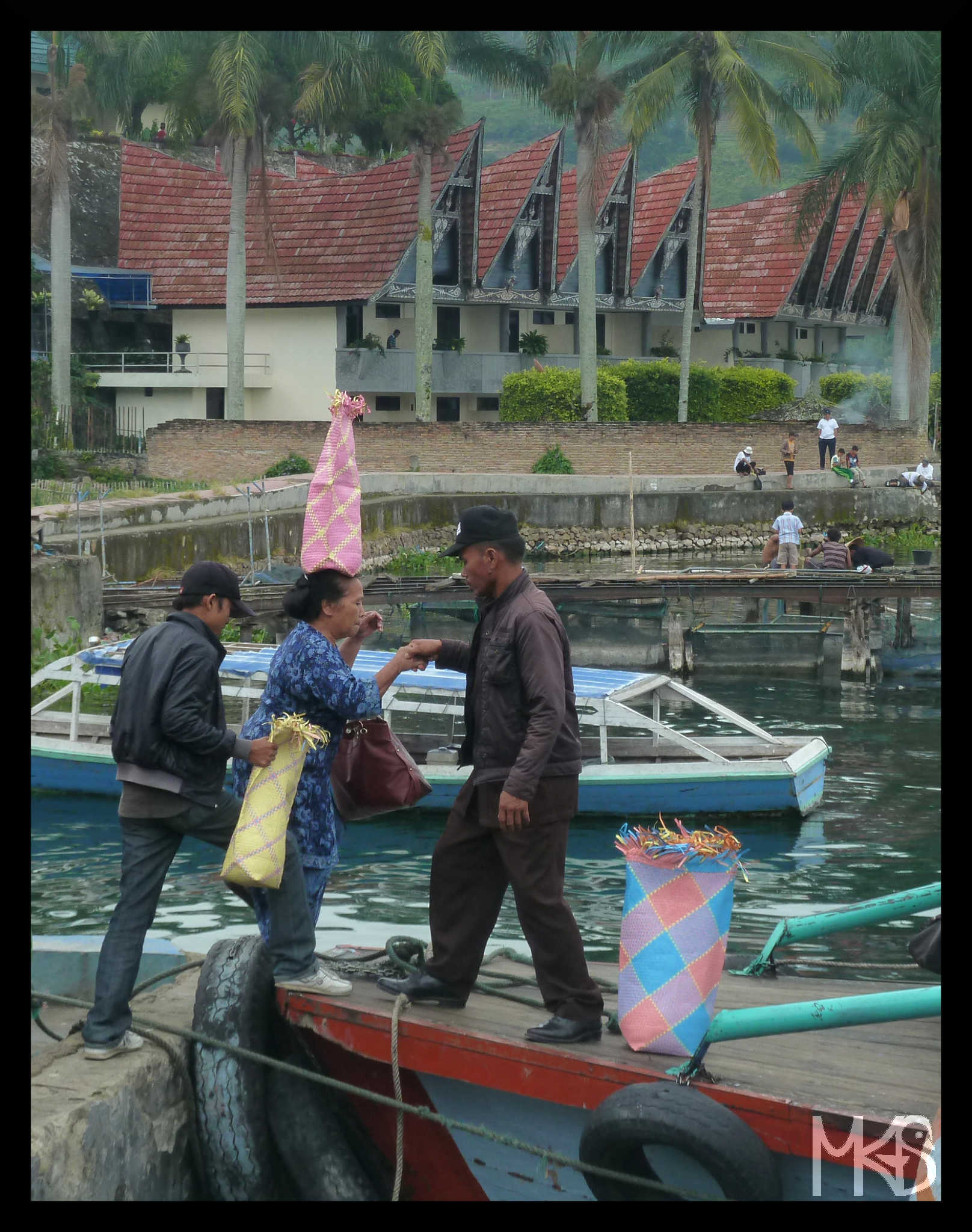 Woman carrying her belongings on a head.