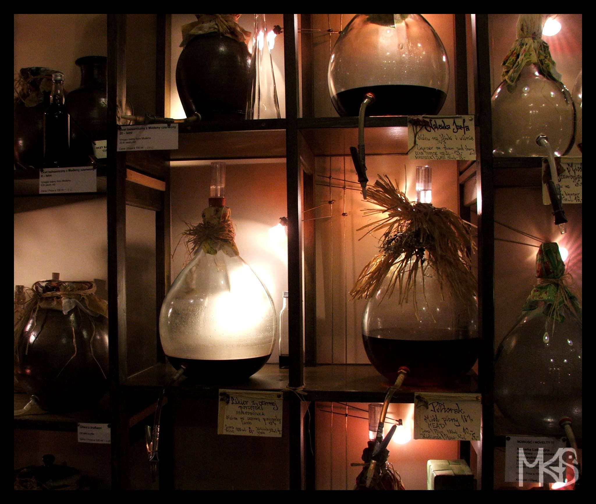 Poland Mead & Vodka Traveling Rockhopper