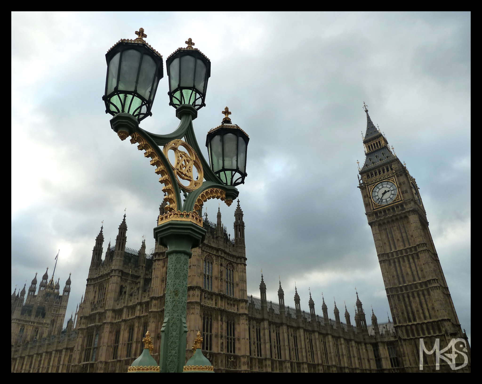England - The City of London - Traveling Rockhopper